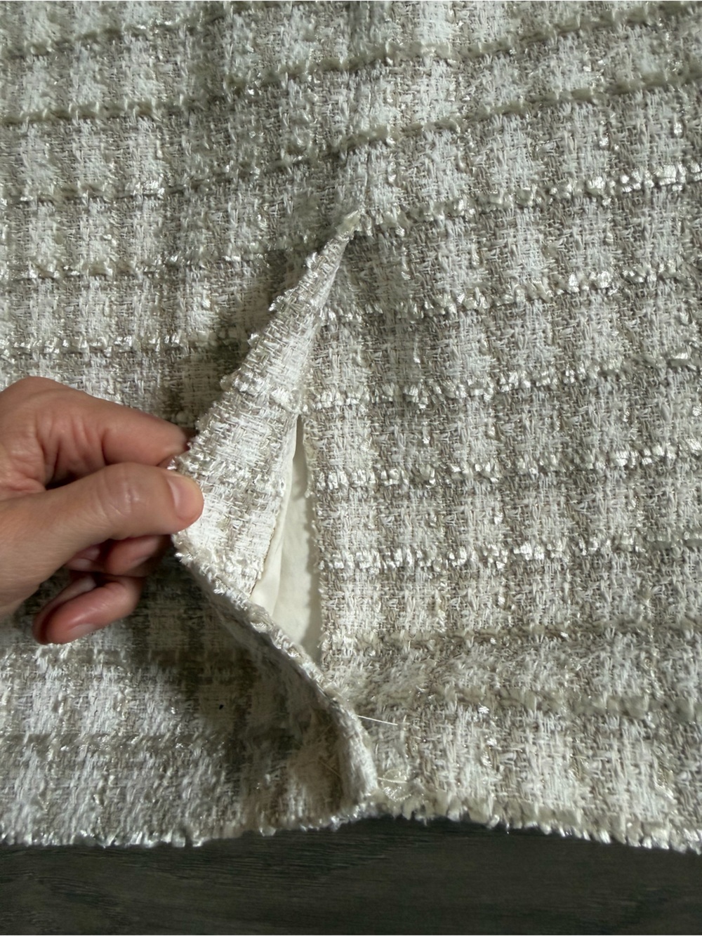 Calvin Klein Cream Check Tweed Pencil Skirt Size 2 - Picture 9 of 9